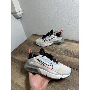 Nike Air Max 2090 Sneakers‎ 7Y Or 8.5 Women's Shoes White Blue Athletic Runners